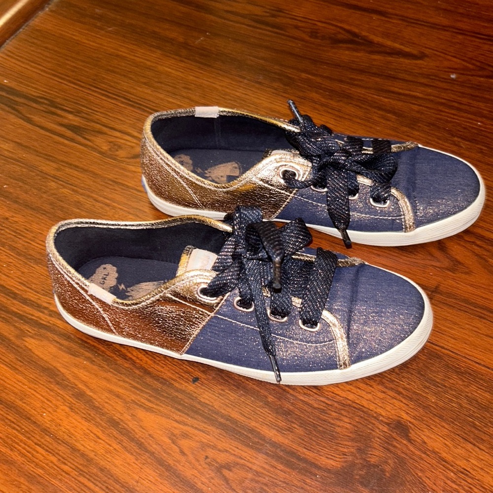 Keds